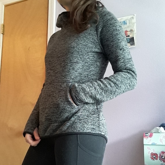 Comfortable Sweatshirt - Picture 2 of 4